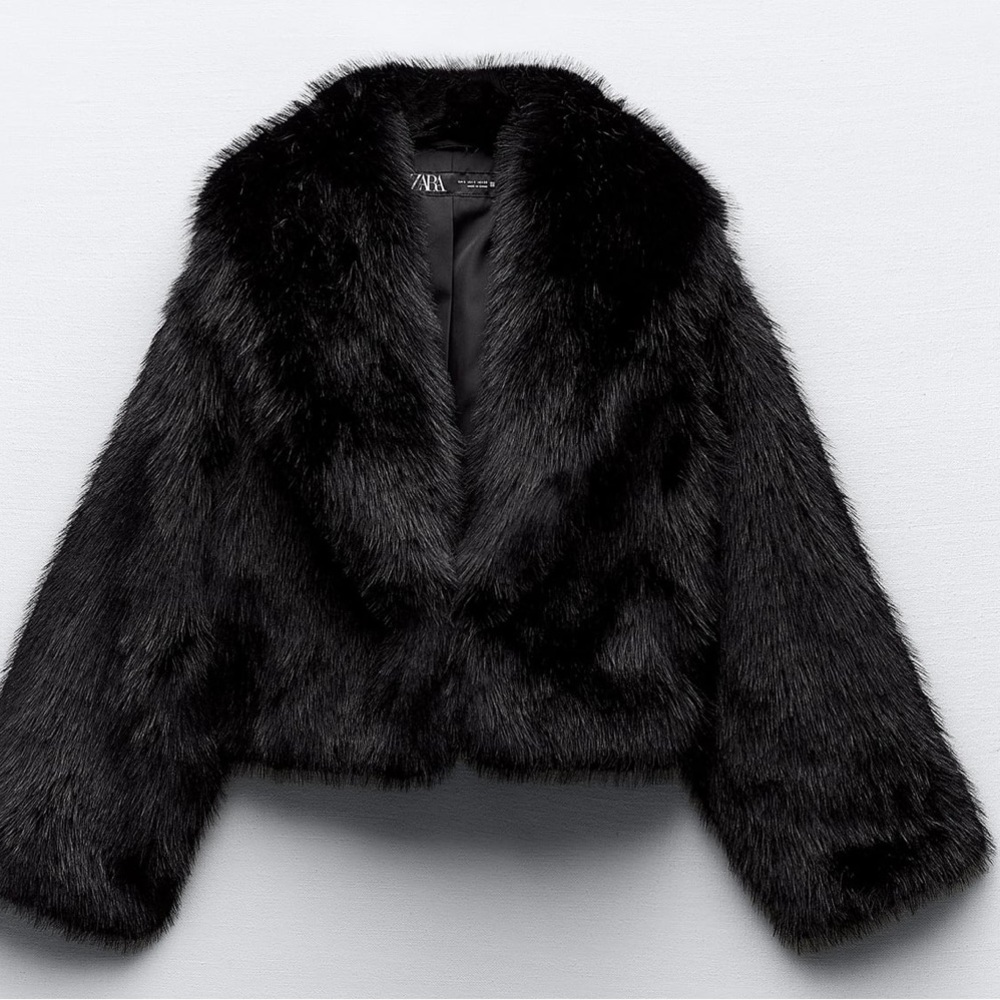 Faux fur black cropped jacket
